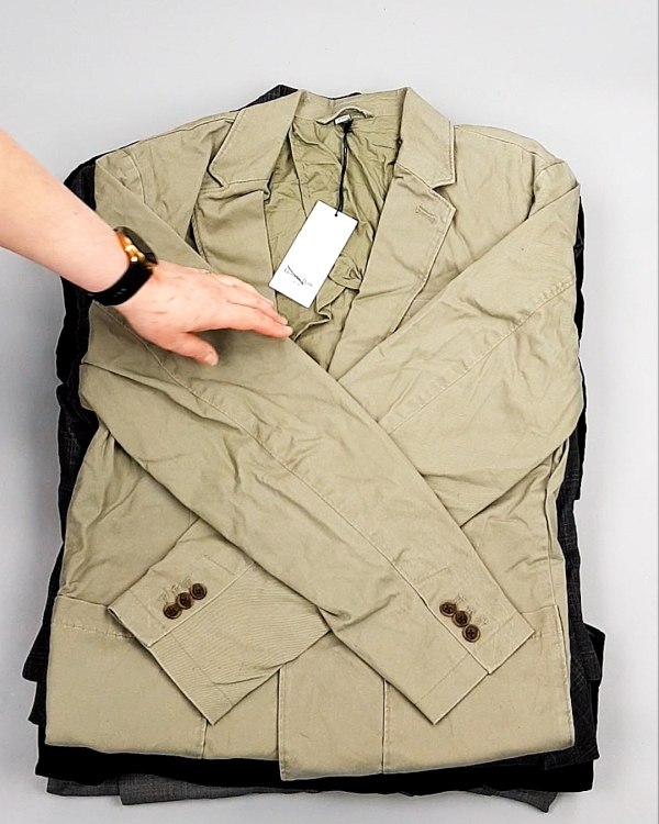 Фотография  934 - Пиджаки муж AMAZON 015#7,2 кг, ЛОТ №7770 оптом в Пензе и Пензенской области