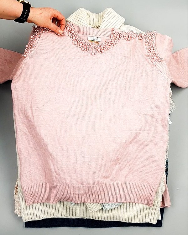 Фотография  504 - Джемпера СТОК CAN 084#7 кг, ЛОТ №7650 оптом в Пензе и Пензенской области