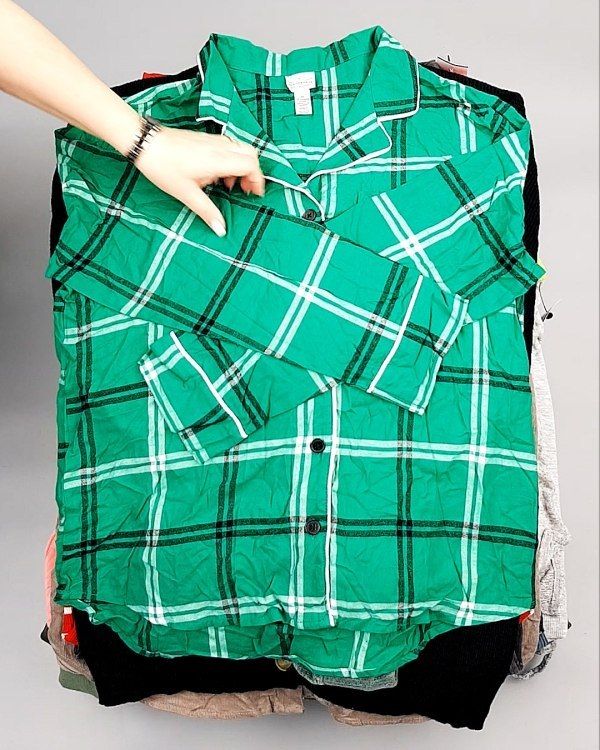 Фотография  219 - AMAZON mix жен весна 015#18 кг, ЛОТ №7717 оптом в Пензе и Пензенской области