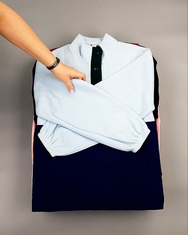 Фотография  722 - SWEATSHIRT CAN 084#10 кг, ЛОТ №7621 оптом в Пензе и Пензенской области