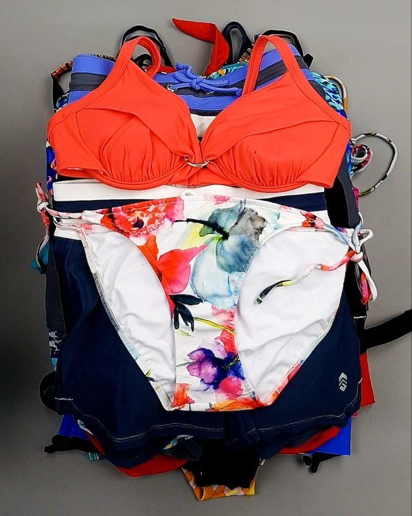 Фотография  290 - Купальники СТОК CAN 124#5 кг, ЛОТ №7686 оптом в Пензе и Пензенской области