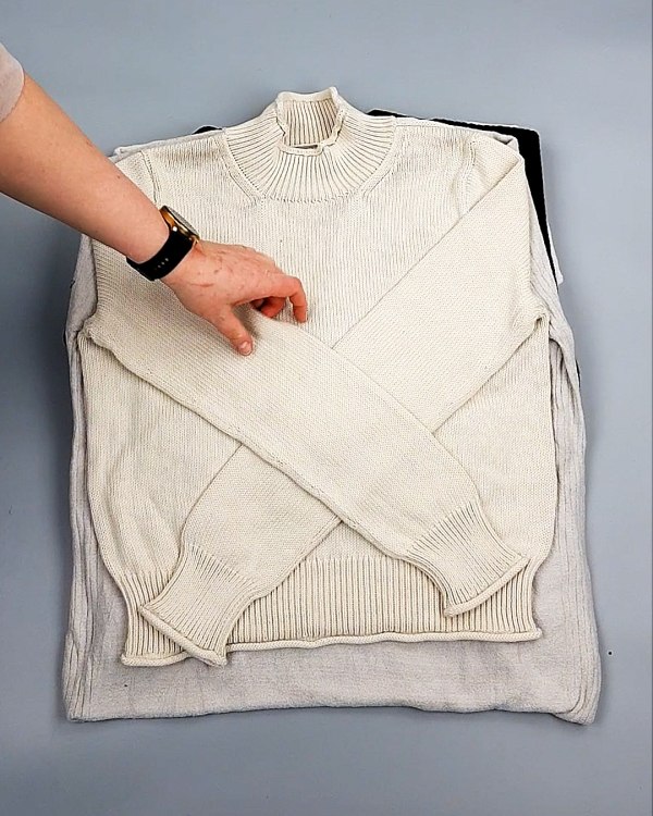 Фотография  486 - Джемпера СТОК CAN 084#7 кг, ЛОТ №7649 оптом в Пензе и Пензенской области