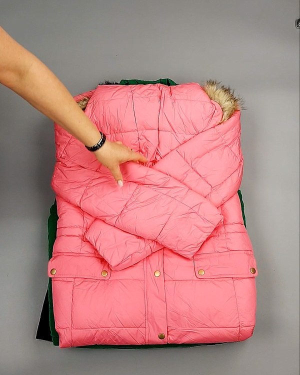 Фотография  732 - Верхняя одежда AMAZON жен 015#10 кг, ЛОТ №7712 оптом в Пензе и Пензенской области