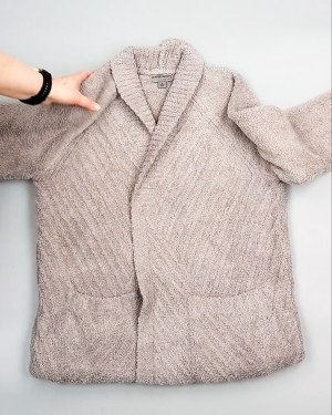 Фотография  703 - Кардиганы СТОК CAN 084#7 кг, ЛОТ №7673 оптом в Пензе и Пензенской области