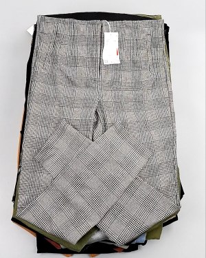 Купить Брюки женские лето C&A 025#10 кг, ЛОТ №7893 оптом в Пензе и Пензенской области