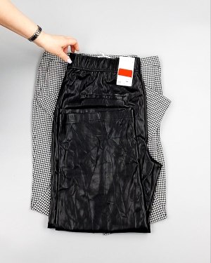 Фотография  750 - Брюки женские зима C&A 025#10 кг оптом в Пензе и Пензенской области