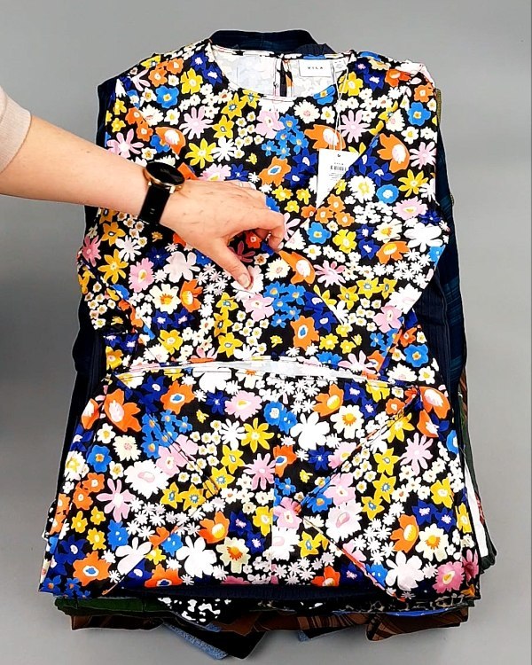 Фотография  707 - ДАНИЯ Summer mix 24#15 кг, ЛОТ №8044 оптом в Пензе и Пензенской области