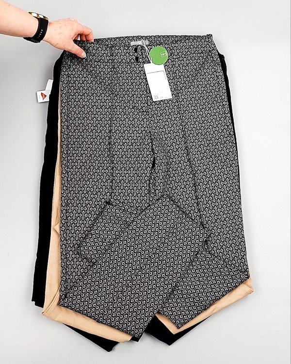 Фотография  970 - Брюки женские лето C&A 025#10 кг оптом в Пензе и Пензенской области