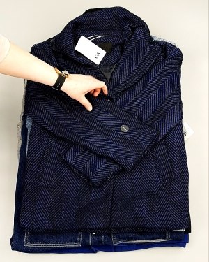 Фотография  493 - Ветровки м/ж C&A 025#10 кг, ЛОТ №7865 оптом в Пензе и Пензенской области