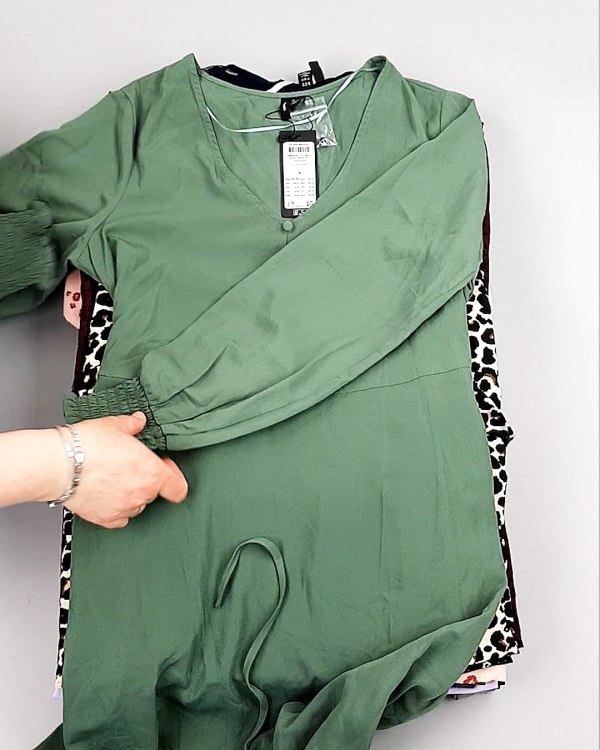 Фотография  447 - Платья Bestseller+DK Summer 035#5 кг, ЛОТ №8057 оптом в Пензе и Пензенской области