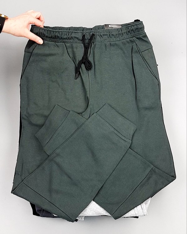 Фотография  557 - Штаны спортивные муж CAN 084#10 кг, ЛОТ №8073 оптом в Пензе и Пензенской области