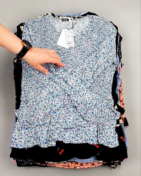 Фотография  302 - Блузки Bestseller 44#5 кг оптом в Пензе и Пензенской области