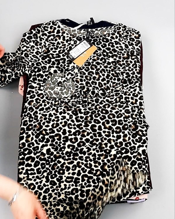 Фотография  389 - Платья Bestseller+DK Summer 035#5 кг, ЛОТ №8057 оптом в Пензе и Пензенской области