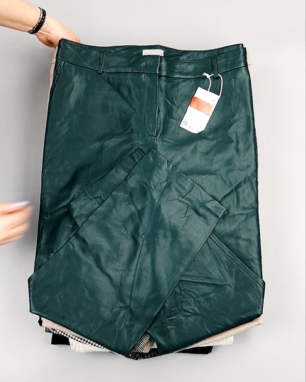 Фотография  281 - Брюки женские зима C&A 025#10 кг, ЛОТ №7911 оптом в Пензе и Пензенской области