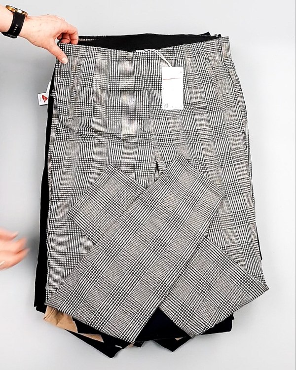 Фотография  732 - Брюки женские лето C&A 025#10 кг оптом в Пензе и Пензенской области