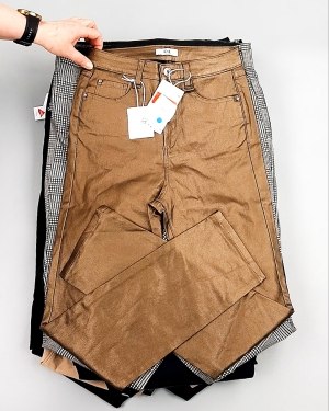 Фотография  535 - Брюки женские лето C&A 025#10 кг, ЛОТ №7892 оптом в Пензе и Пензенской области