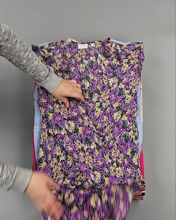 Фотография  182 - VILA Summer mix 045#15 кг, ЛОТ №8450 оптом в Пензе и Пензенской области