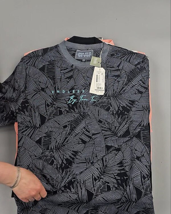 Фотография  464 - TOM TAILOR mix 0424#15 кг, ЛОТ №8431 оптом в Пензе и Пензенской области