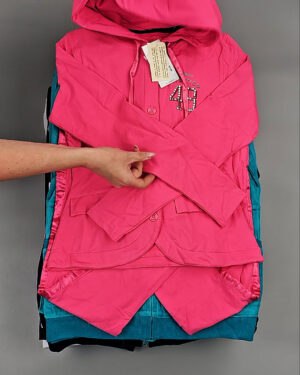 Купить Спортивные костюмы  AD83#10 шт, ЛОТ №8639 оптом в Пензе и Пензенской области