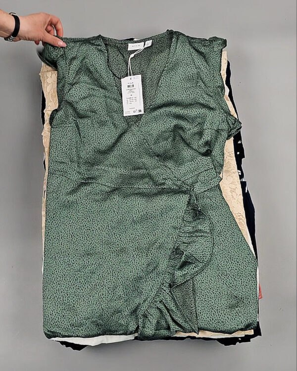 Фотография  361 - Платья VILA Summer 045#5 кг, ЛОТ №8618 оптом в Пензе и Пензенской области