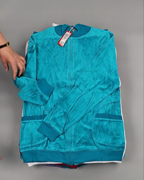 Фотография  990 - Спортивные костюмы  AD83#10 шт, ЛОТ №8642 оптом в Пензе и Пензенской области