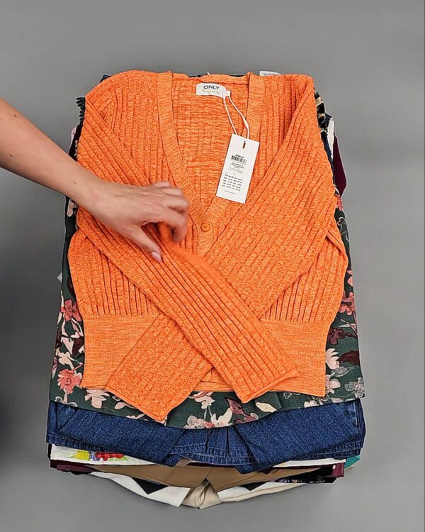 Фотография  391 - ONLY Summer mix 045#15 кг, ЛОТ №8456 оптом в Пензе и Пензенской области