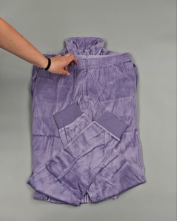 Фотография  244 - Спортивные костюмы  AD83#10 шт, ЛОТ №8642 оптом в Пензе и Пензенской области