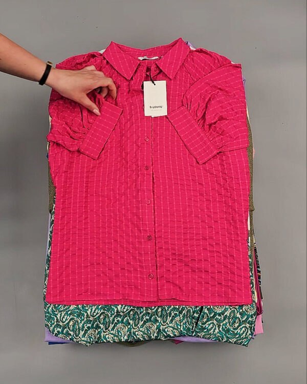 Фотография  589 - B.YOUNG Summer mix 045#15 кг, ЛОТ №8570 оптом в Пензе и Пензенской области