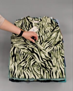 Фотография  524 - ONLY Summer mix 045#15 кг, ЛОТ №8514 оптом в Пензе и Пензенской области