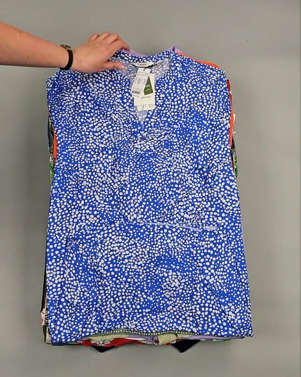 Фотография  985 - B.YOUNG Summer mix 045#15 кг, ЛОТ №8569 оптом в Пензе и Пензенской области