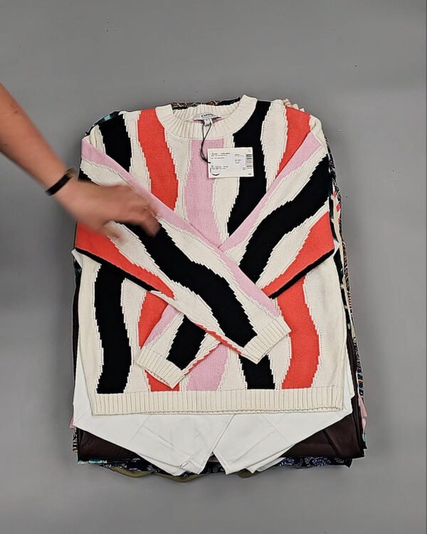 Фотография  878 - B.YOUNG Summer mix 045#15 кг, ЛОТ №8570 оптом в Пензе и Пензенской области