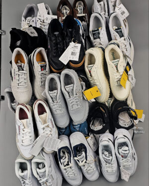 Купить Кроссовки Reebok#23 шт, ЛОТ №8896 оптом в Пензе и Пензенской области