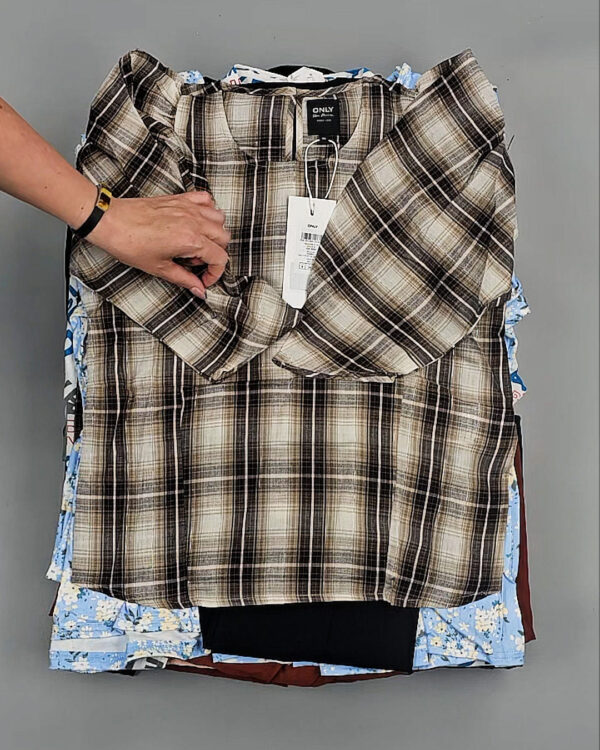 Фотография  670 - GEORGE+ARCADIA mix S AD16#10 кг, ЛОТ №8884 оптом в Пензе и Пензенской области