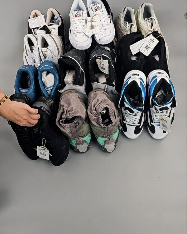 Фотография  636 - Кроссовки Reebok#23 шт, ЛОТ №8897 оптом в Пензе и Пензенской области