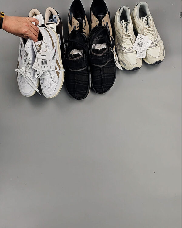 Фотография  966 - Кроссовки Reebok#23 шт, ЛОТ №8897 оптом в Пензе и Пензенской области