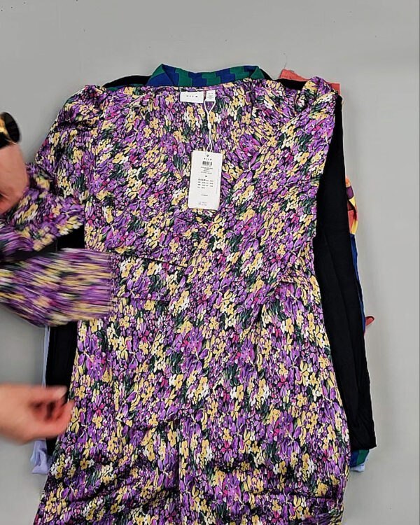 Фотография  933 - Платья VILA Summer 045#7,5 кг, ЛОТ №8774 оптом в Пензе и Пензенской области