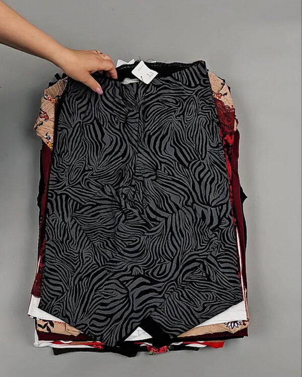 Фотография  354 - Летний микс CALZEDONIA, 50 шт, ЛОТ №8858 оптом в Пензе и Пензенской области