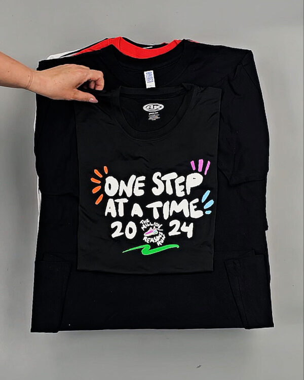 Фотография  495 - Футболки м/ж (Printed T-Shirts New)#5 кг, ЛОТ №8904 оптом в Пензе и Пензенской области