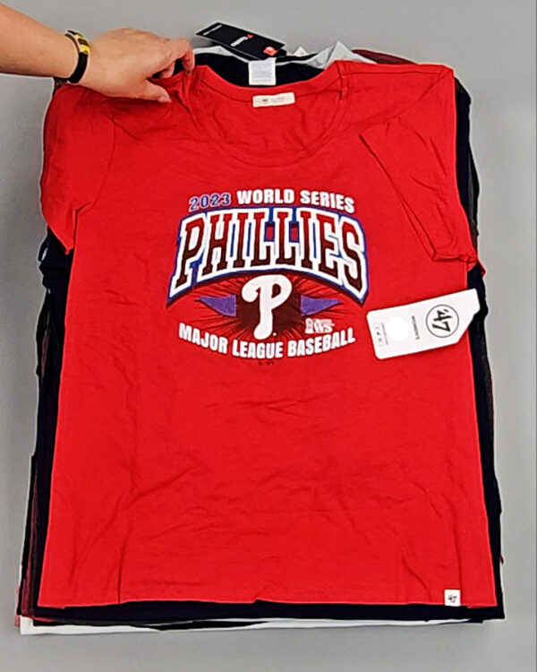 Фотография  628 - Футболки СТОК CAN 084#5 кг, ЛОТ №8997 оптом в Пензе и Пензенской области