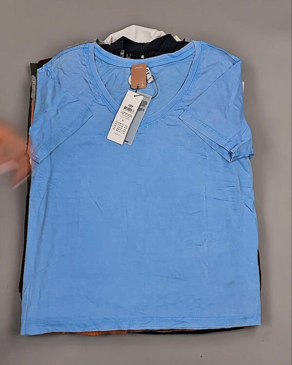 Фотография  567 - Футболки DK COMPANY 045 B#5 кг, ЛОТ №9084 оптом в Пензе и Пензенской области