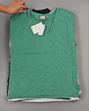 Фотография  963 - Футболки DK COMPANY 045 B#5,5 кг, ЛОТ №9085 оптом в Пензе и Пензенской области