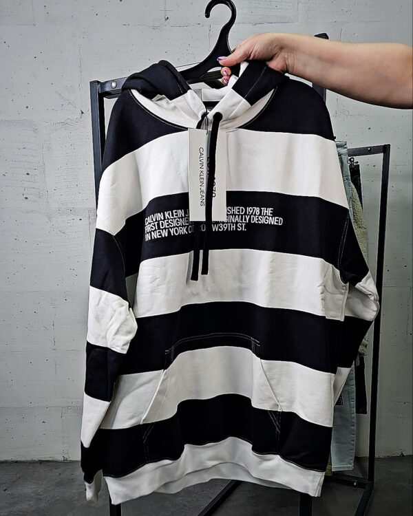 Фотография  481 - LACOSTE, CALVIN KLEIN, TOMMY HILFIGER, GUESS + 075#20 шт, ЛОТ №9072 оптом в Пензе и Пензенской области