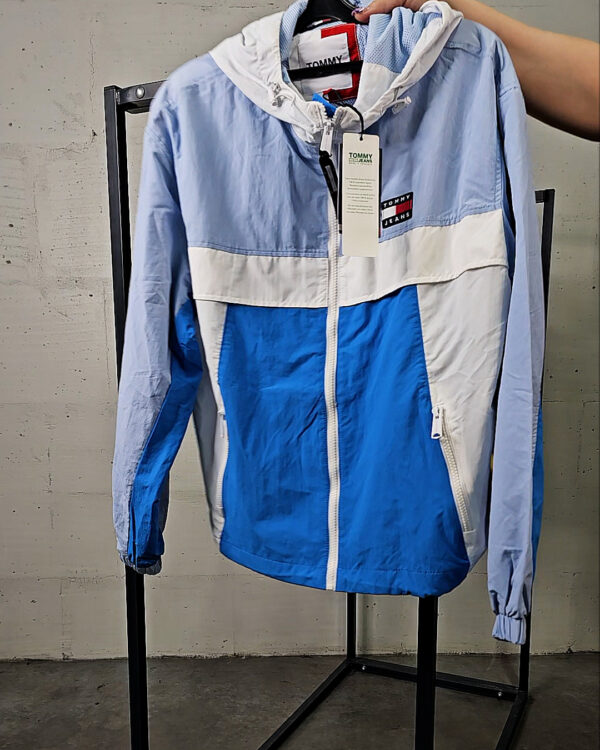 Фотография  843 - LACOSTE, CALVIN KLEIN, TOMMY HILFIGER, GUESS + 075#21 шт, ЛОТ №9077 оптом в Пензе и Пензенской области