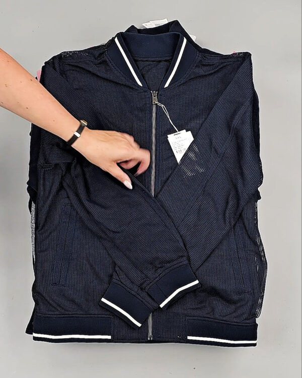 Фотография  236 - Толстовки Корея 085#7,4 кг, ЛОТ СТ-9235 оптом в Пензе и Пензенской области