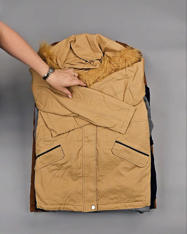 Фотография  656 - Верхняя одежда СТОК дети 065#10 кг, ЛОТ СТ-9342 оптом в Пензе и Пензенской области