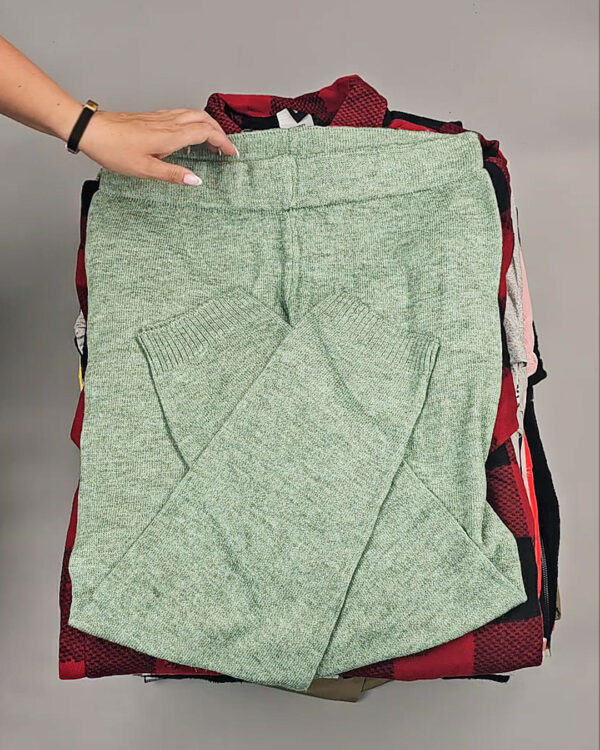 Фотография  260 - LIDL Winter mix 124#15 кг, ЛОТ №9144 оптом в Пензе и Пензенской области