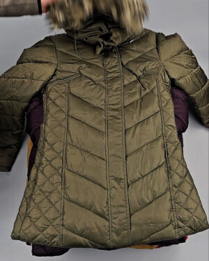 Фотография  725 - Верхняя одежда женская CAN 104#15 кг, ЛОТ СТ-9352 оптом в Пензе и Пензенской области