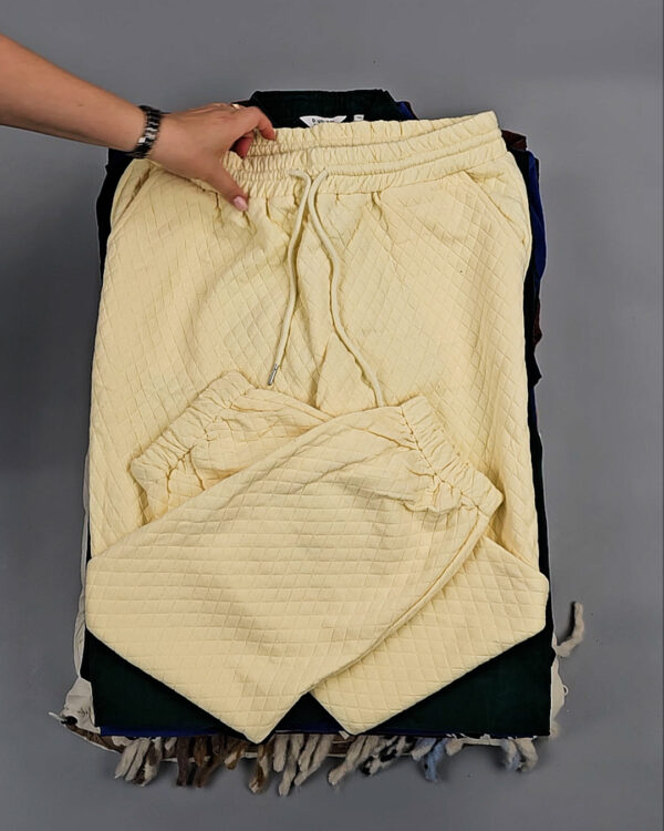 Фотография  962 - B.YOUNG Winter mix 104#15 кг, ЛОТ СТ-9196 оптом в Пензе и Пензенской области