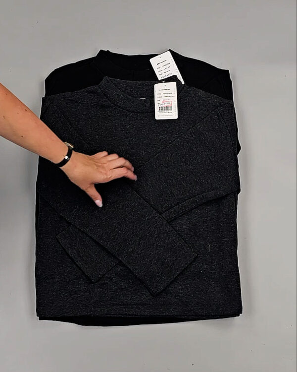 Фотография  596 - Толстовки Корея 085#7,2 кг, ЛОТ СТ-9234 оптом в Пензе и Пензенской области