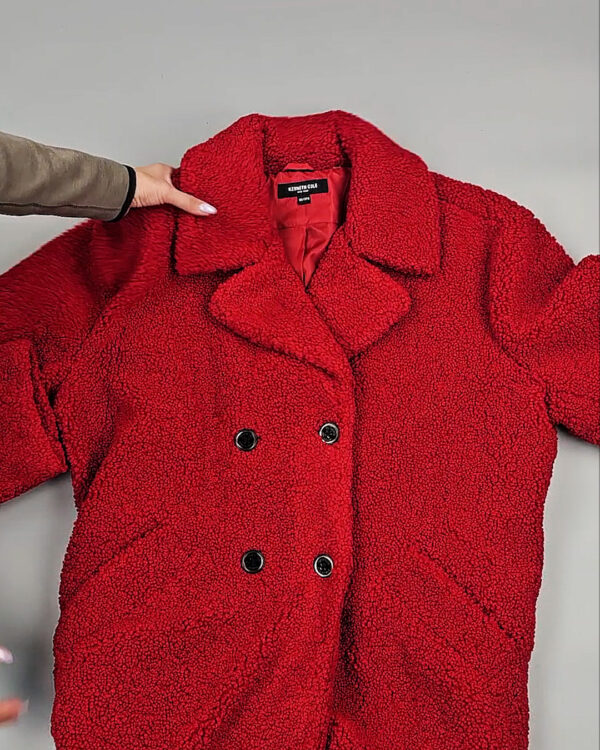 Фотография  625 - Верхняя одежда женская CAN 104#15 кг, ЛОТ СТ-9352 оптом в Пензе и Пензенской области